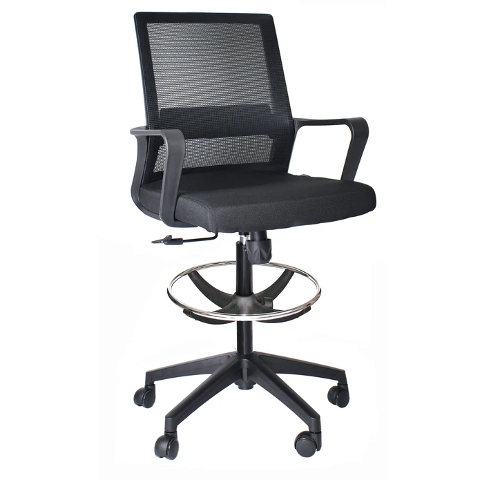 Modelo ergonómico ajustable para cumplir la Ley Silla 2025